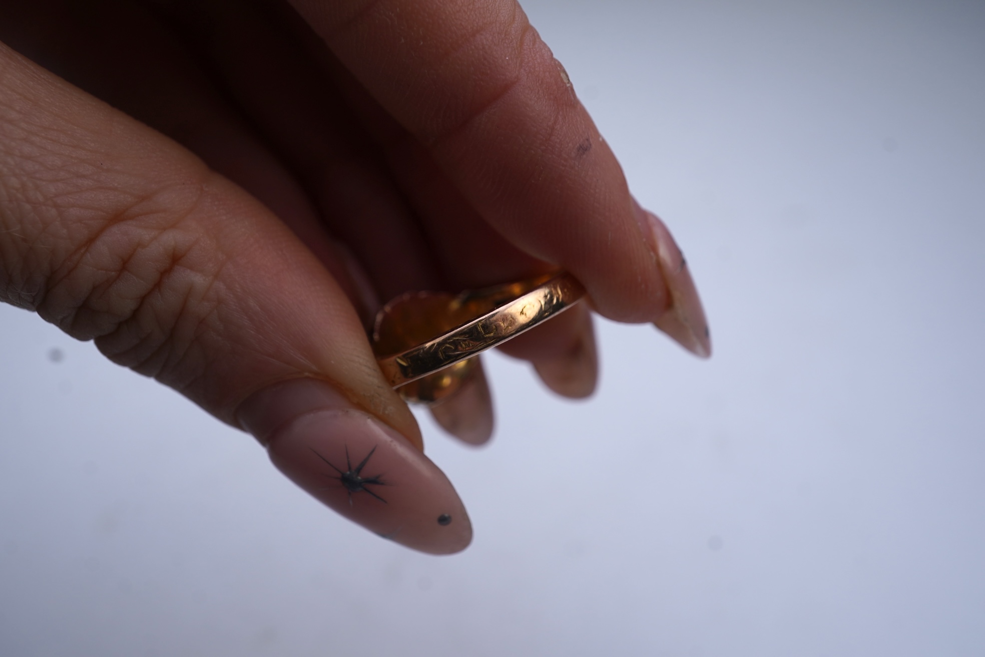 A Victorian paste and seed pearl ring, mid 19th century